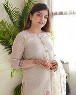 Women’s Lilan Floral Suit Set with Dupatta