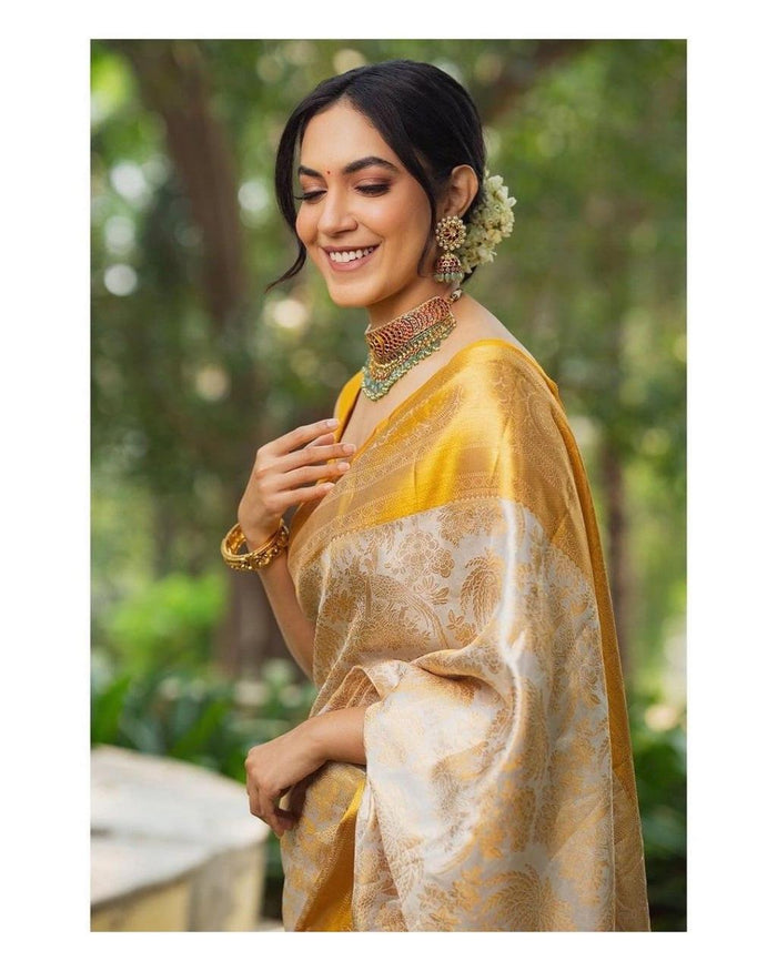 Admirable Yellow Soft Silk Saree With Angelic Blouse Piece