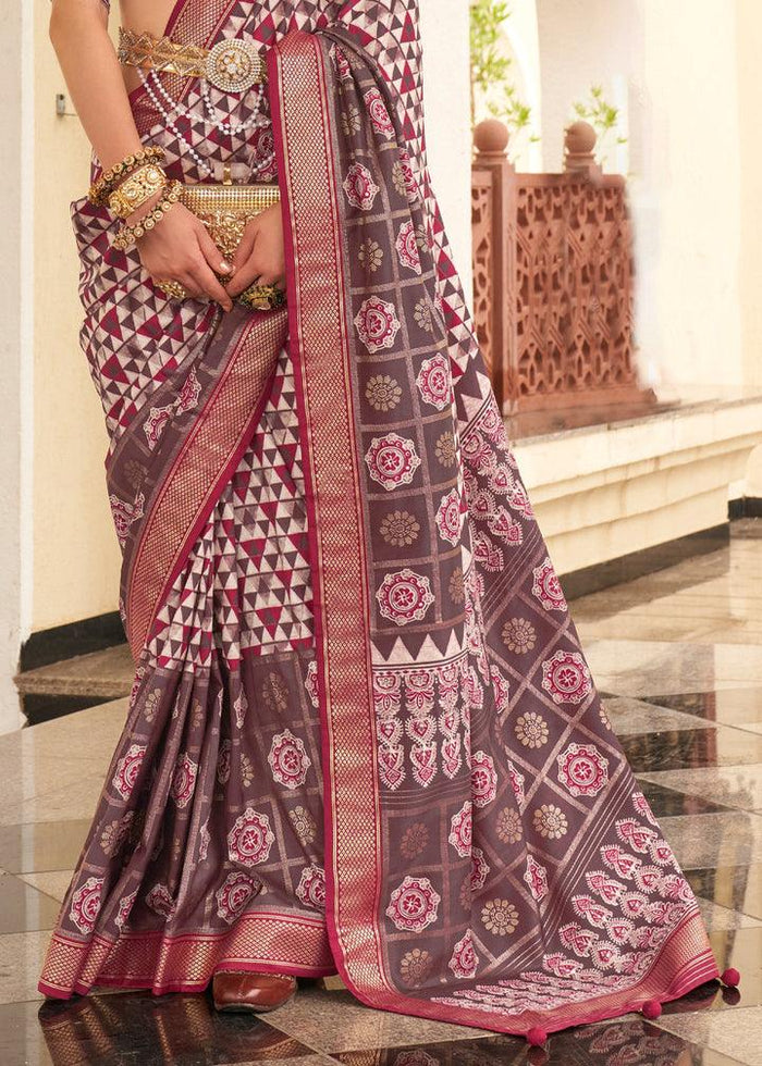 Alluring White And Maroon Colored Printed Pure Soft Silk Saree