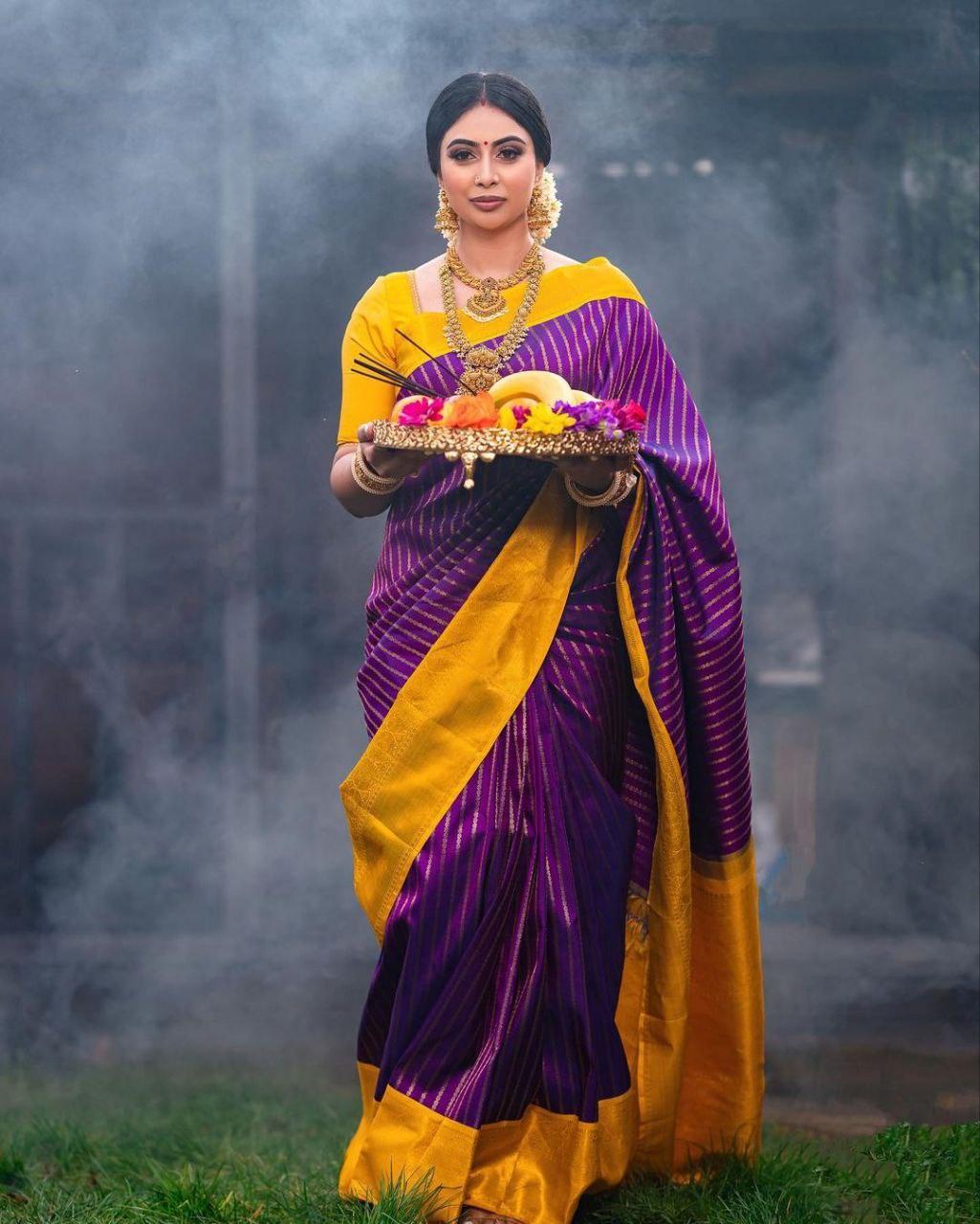 Banarasi Saree For Intimate Indian Weddings - Ibis Fab