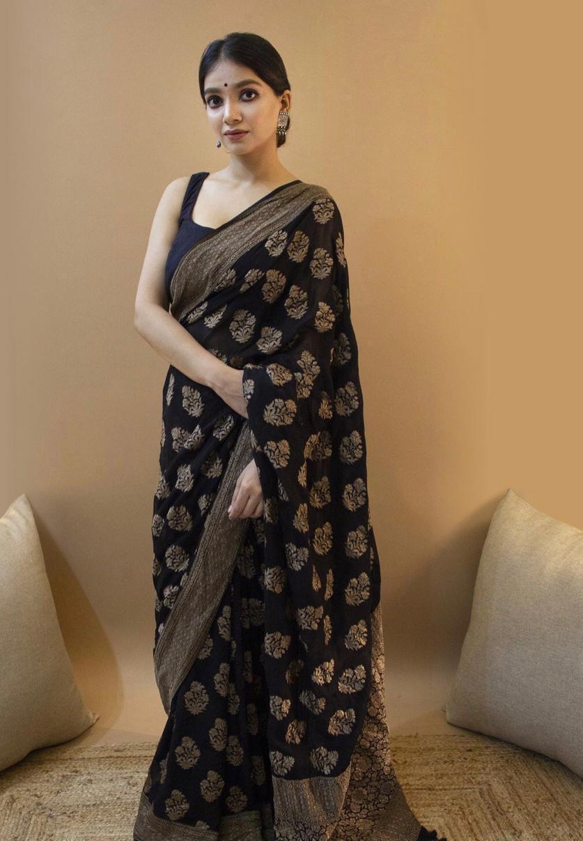 Beautiful and luscious, black Kanchipuram silk sarees - Ibis Fab