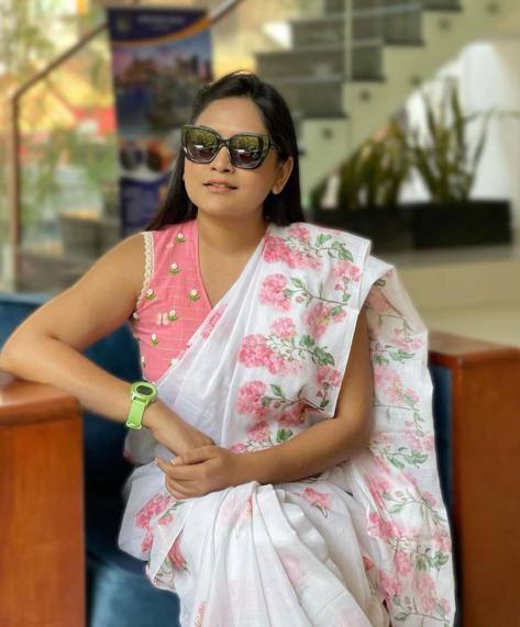 Beautiful White & Pink Color Indian Saree