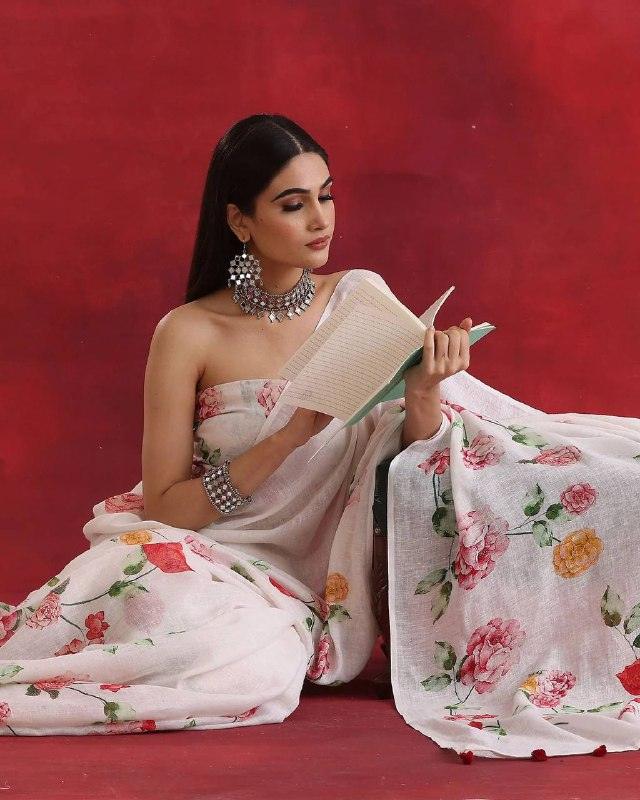Beautiful White Digital Printed Saree