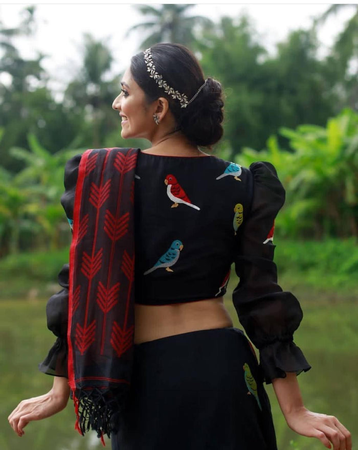 Black Bird Plain Linen Saree