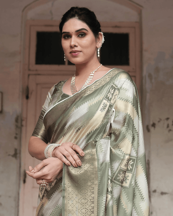 Demanding Light Green Colored Jacquard Silk Saree