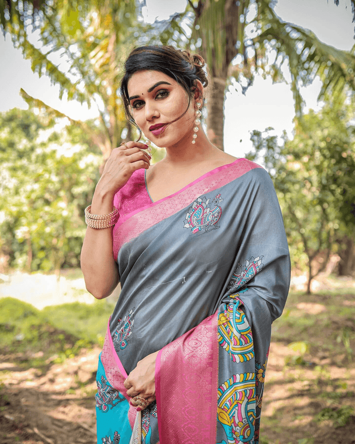 Flaunt Gray Colored Jacquard Silk Saree With Zari Border Blouse
