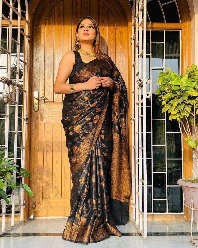 jacquard Saree with Floral Woven Motifs - Ibis Fab