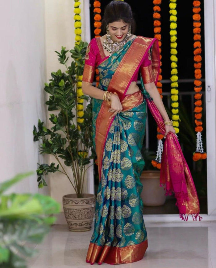 Rama Soft Silk Saree With Radiant Blouse Piece