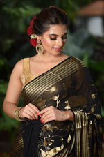 Fantastic Women's Black Colour Pure Linen Saree With Blouse Piece - Ibis Fab
