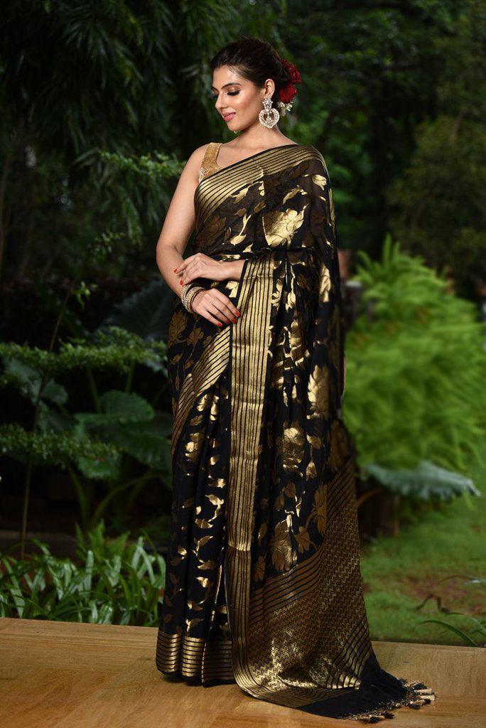 Fantastic Women's Black Colour Pure Linen Saree With Blouse Piece