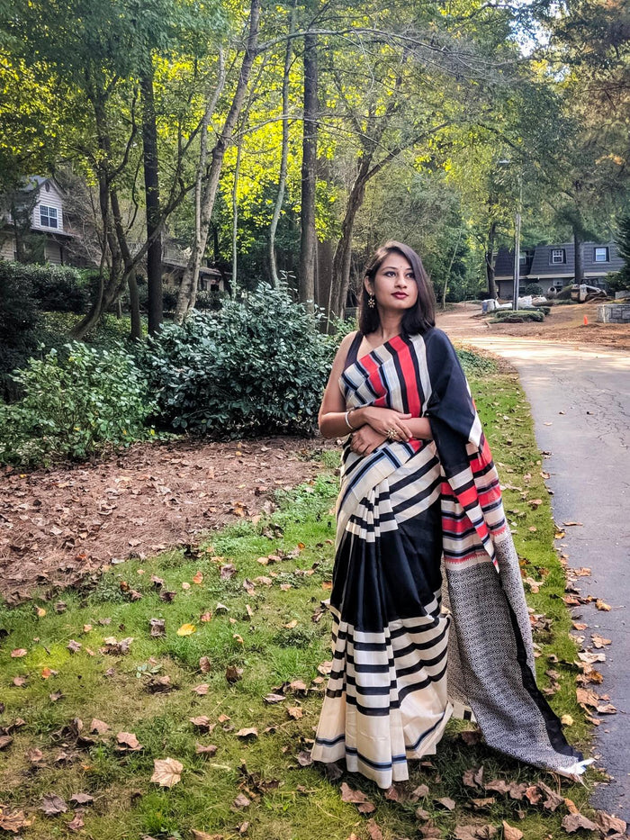 Pure linen saree in black  enchanting casual wear