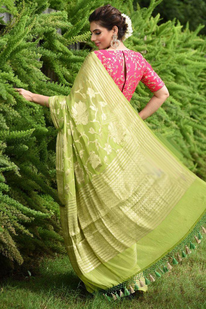 Wonderful Women's Green Colour Pure Linen Saree With Blouse Piece - Ibis Fab